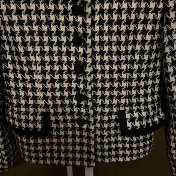 Valerie Stevens Pure Wool Houndstooth Size 8 Blazer Vintage EUC - Picture 3 of 7